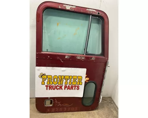 PETERBILT  Door Assembly, Front