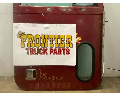 PETERBILT  Door Assembly, Front