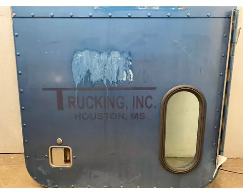 PETERBILT  Door Assembly, Front