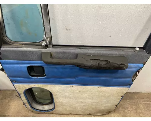 PETERBILT  Door Assembly, Front