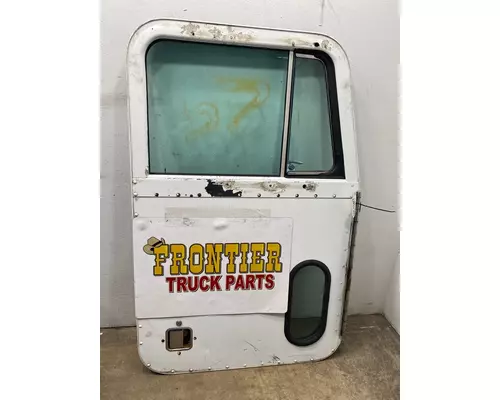 PETERBILT  Door Assembly, Front