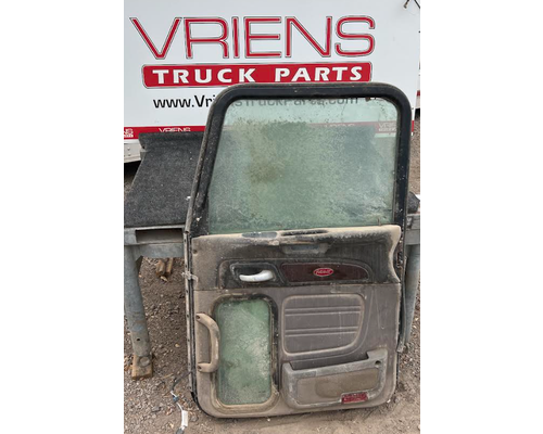 PETERBILT  Door Assembly, Front
