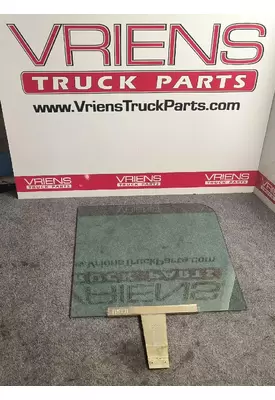 PETERBILT  Door Glass, Front