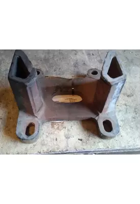 PETERBILT  Engine Mounts