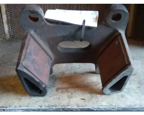 PETERBILT  Engine Mounts