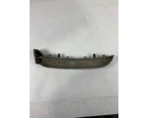 PETERBILT  FENDER-FULLHALF