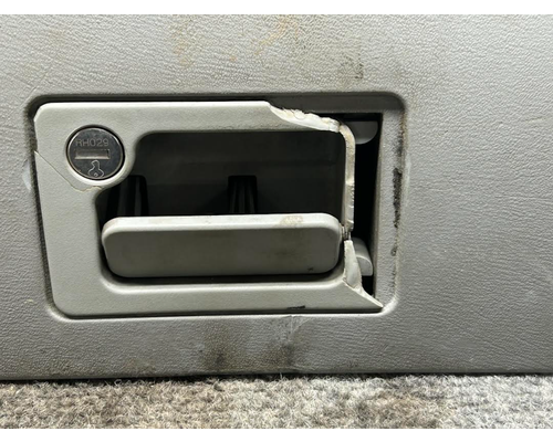 PETERBILT  Glove Box