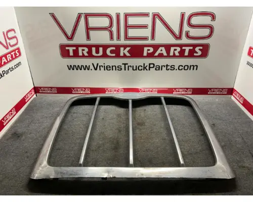 PETERBILT  Grille