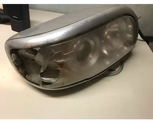 PETERBILT  Headlamp Assembly