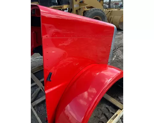 PETERBILT  Hood