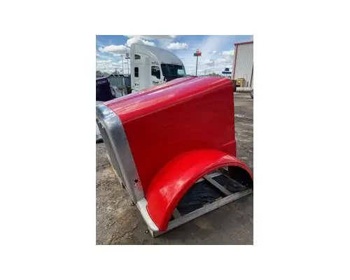 PETERBILT  Hood