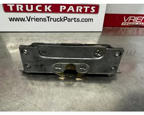 PETERBILT  Latches and Locks