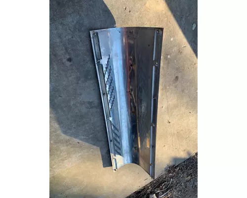 PETERBILT  Muffler Shield