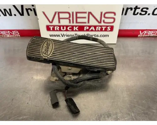 PETERBILT  Pedal 