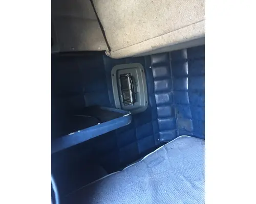 PETERBILT  Sleeper