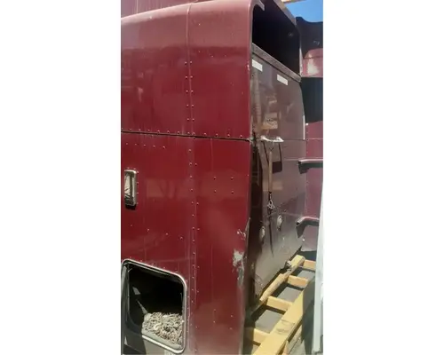 PETERBILT  Sleeper