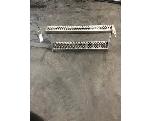 PETERBILT  Step