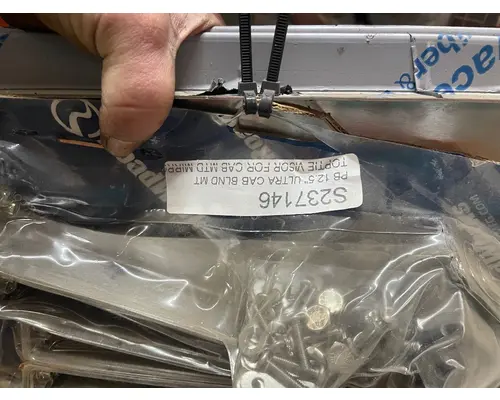 PETERBILT  Sun Visor (External)