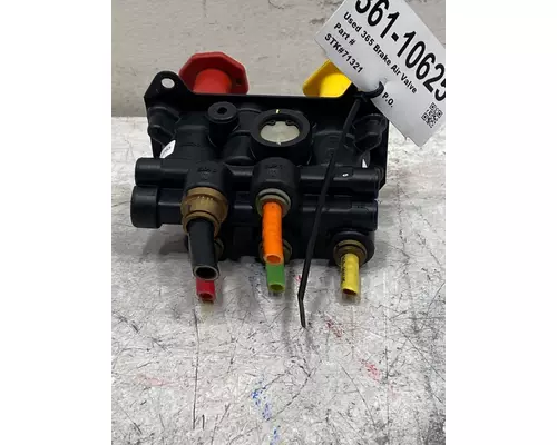 PETERBUILT 365 Brake Proportioning Valve