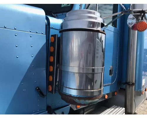 PETE 359 Air Cleaner