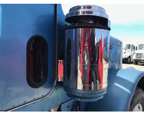 PETE 359 Air Cleaner