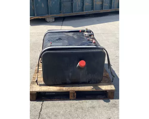 PIERCE MFG. INC. Enforcer Fuel Tank
