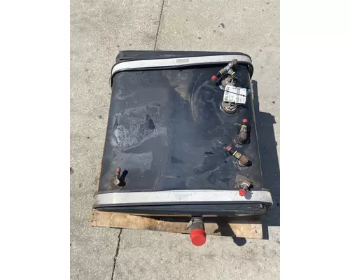PIERCE MFG. INC. Enforcer Fuel Tank