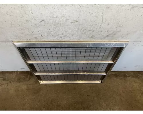 PIERCE MFG. INC. Saber Grille