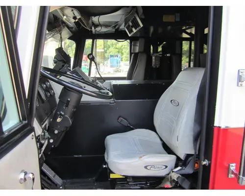 PIERCE FIRE/RESCUE CAB