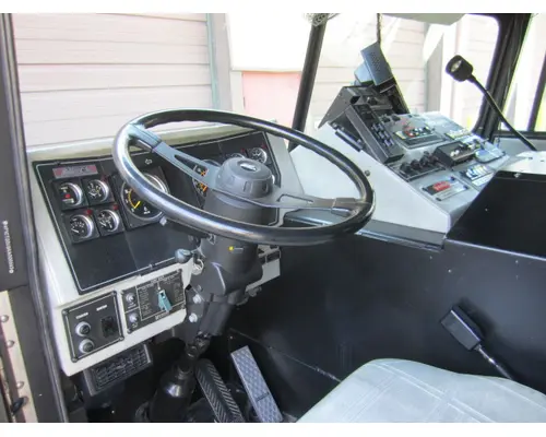 PIERCE FIRE/RESCUE CAB