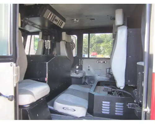PIERCE FIRE/RESCUE CAB