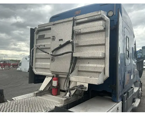 PRO TECH CASCADIA Headache Rack