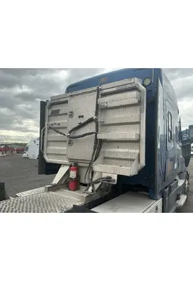 PRO TECH CASCADIA Headache Rack