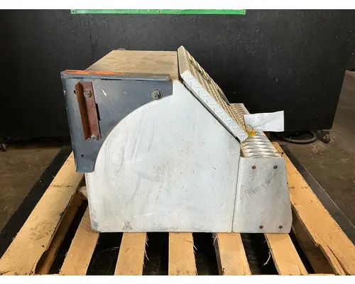 PROTECH STEP BOX Tool Box