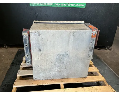 PROTECH STEP BOX Tool Box
