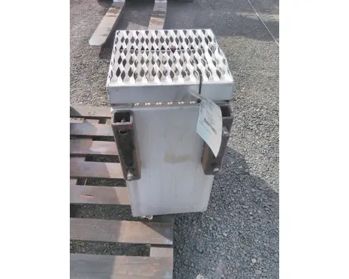 PROTECH STEP TOOL BOX