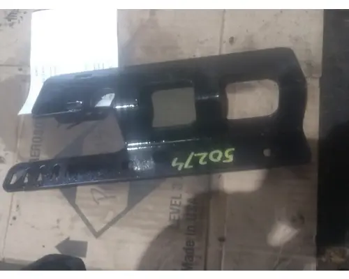 Brackets, Misc. PACCAR  Truck Salvage International Inc