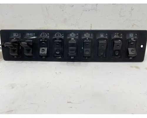 Dash / Console Switch PACCAR  Frontier Truck Parts
