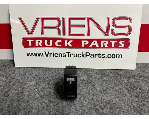 Dash / Console Switch PACCAR  Vriens Truck Parts