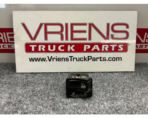 Dash / Console Switch PACCAR  Vriens Truck Parts