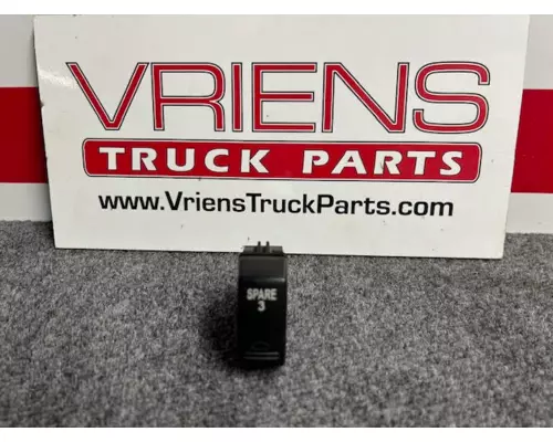 Dash / Console Switch PACCAR  Vriens Truck Parts