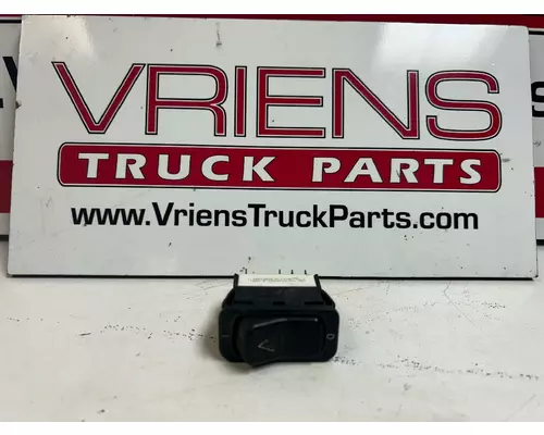 Dash / Console Switch PACCAR  Vriens Truck Parts