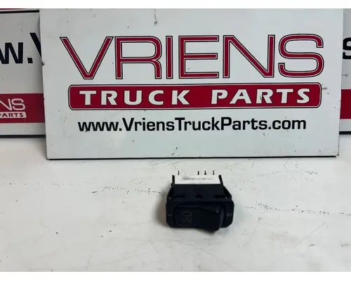 Dash / Console Switch PACCAR  Vriens Truck Parts