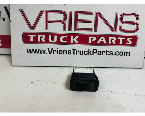 Dash / Console Switch PACCAR  Vriens Truck Parts