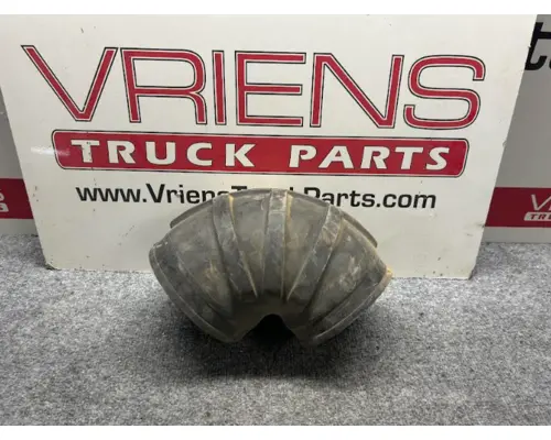 Radiator Core Support PACCAR  Vriens Truck Parts