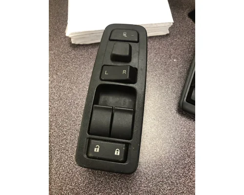 Door Electrical Switch PACCAR DOOR SWITCH Stateline Truck Parts And Recycling Inc