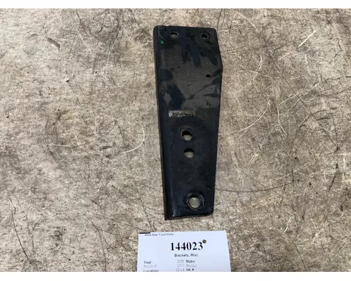 Brackets, Misc. PACCAR J11-6032 West Side Truck Parts