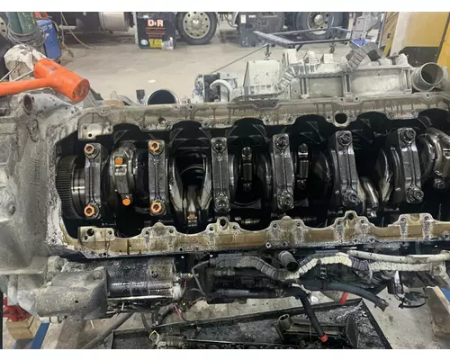 Paccar MX13 Engine Assembly