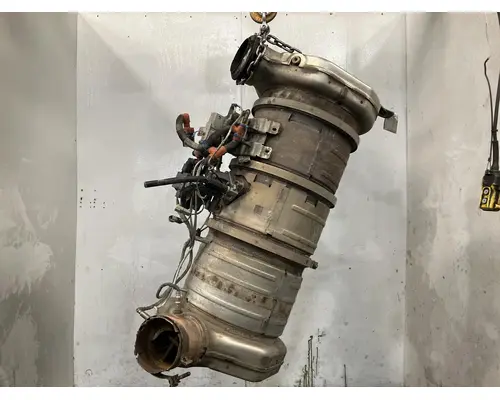 Paccar MX13 Exhaust DPF Assembly