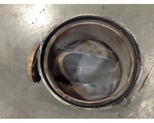 Paccar MX13 Exhaust DPF Assembly